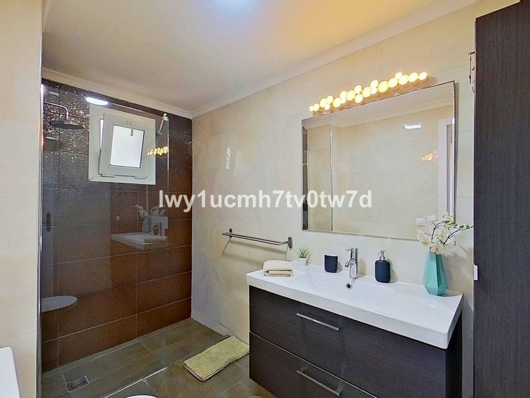 Apartment for Sale in Torrequebrada, Malaga 60