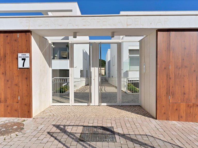 Apartment for Sale in Elviria, Malaga 43