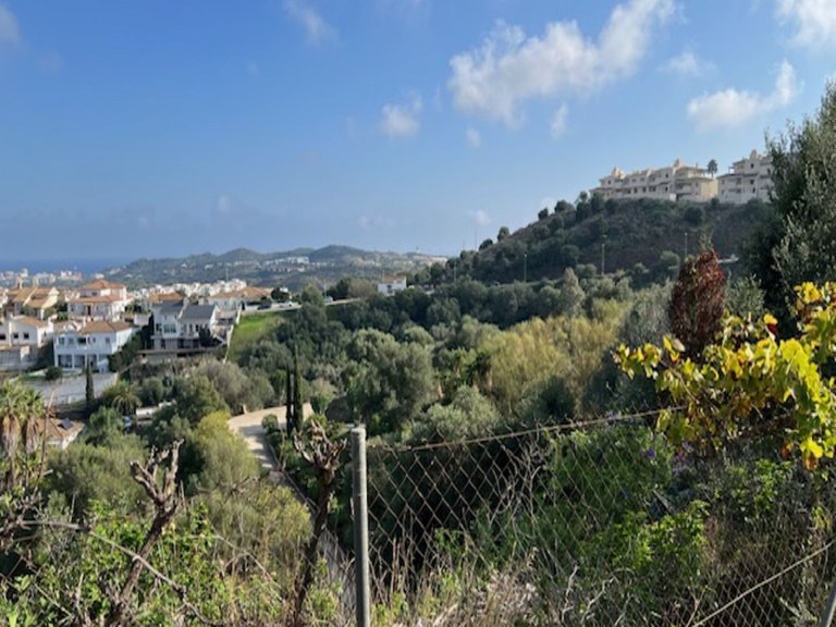 Plot for Sale in Cerros Del Aguila, Malaga 1