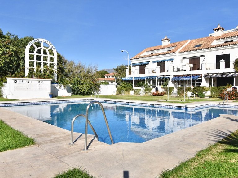 Apartment for Sale in Fuengirola, Malaga 2