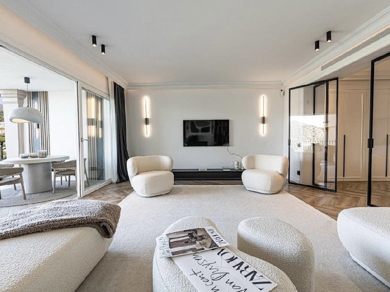 Villa for Sale in Benahavís, Malaga 2