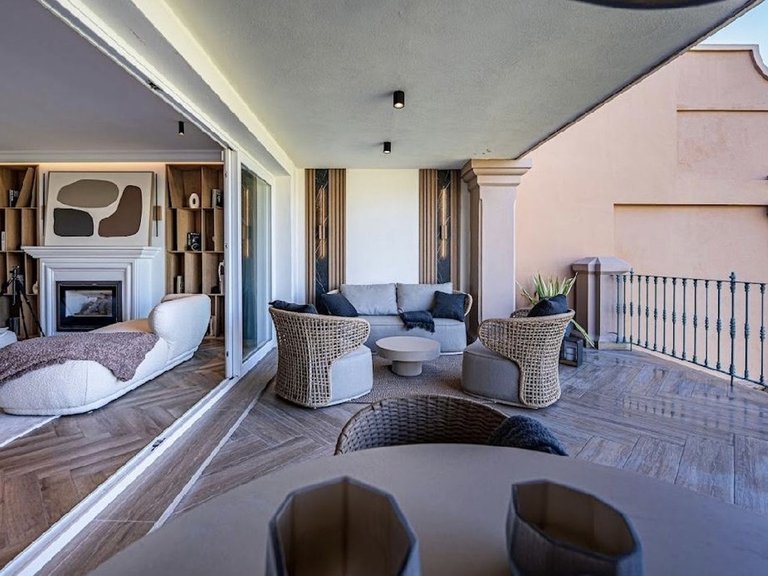 Villa for Sale in Benahavís, Malaga 39
