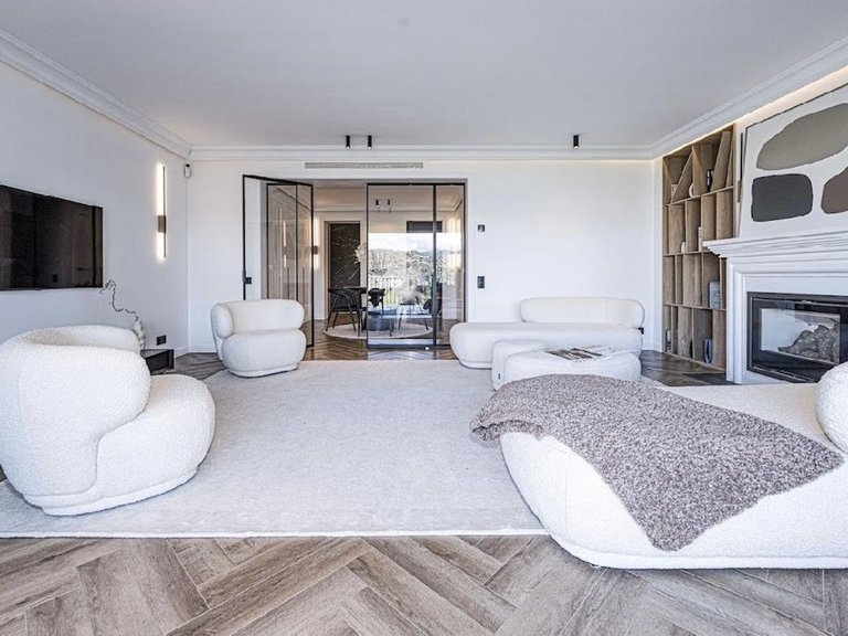 Villa for Sale in Benahavís, Malaga 4