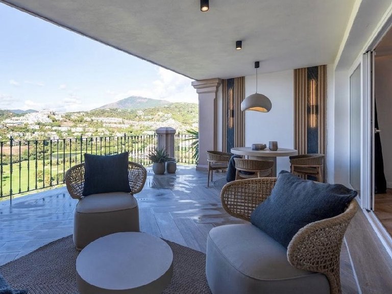 Villa for Sale in Benahavís, Malaga 41