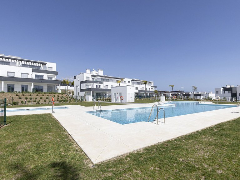 Apartment for Sale in Valle Romano, Malaga 11