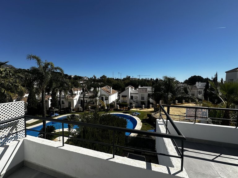 Apartment for Sale in Nueva Andalucía, Malaga 2