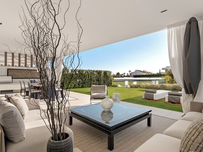 Villa for Sale in Marbella, Malaga 15