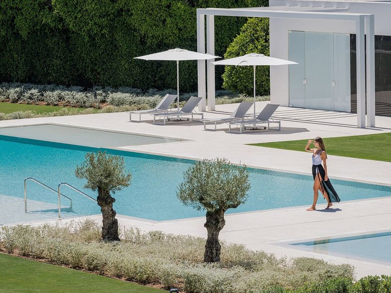 Villa for Sale in Marbella, Malaga 16