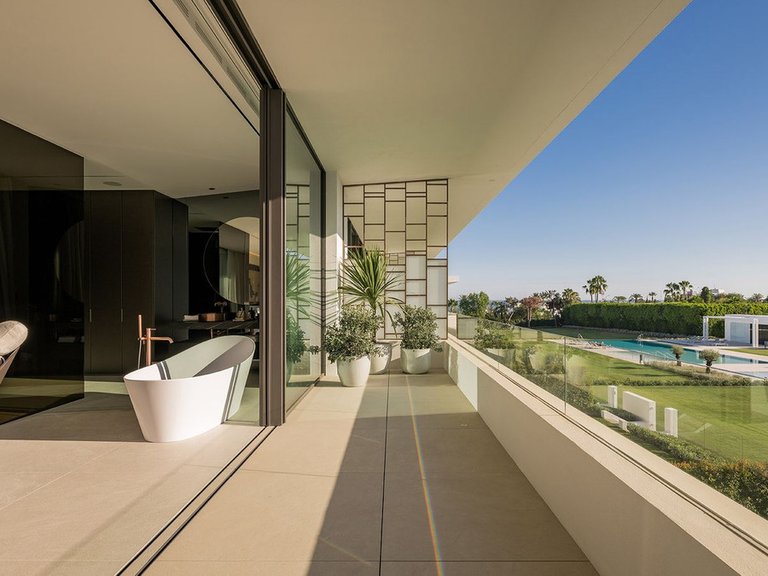 Villa for Sale in Marbella, Malaga 19