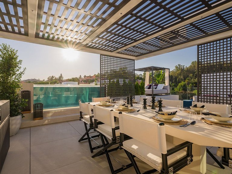 Villa for Sale in Marbella, Malaga 24
