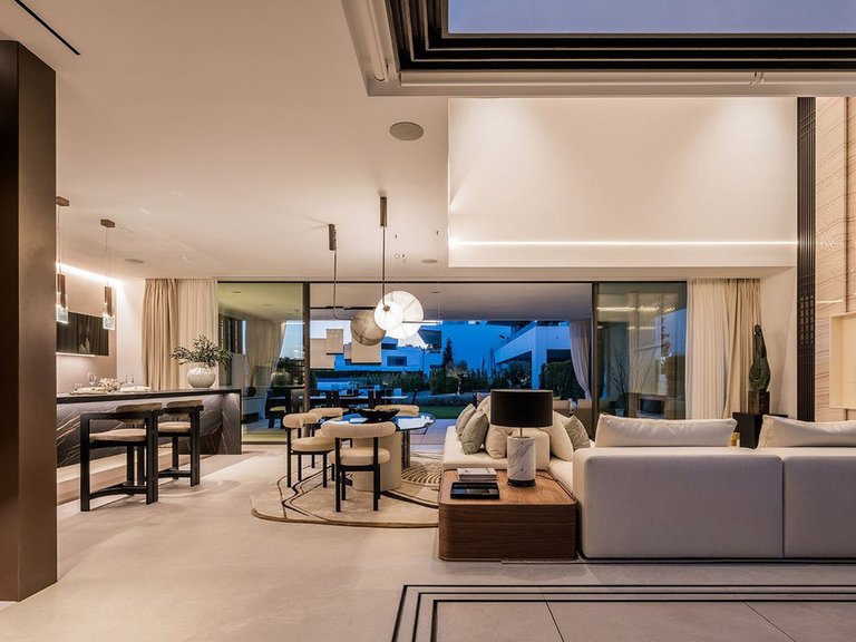 Villa for Sale in Marbella, Malaga 33