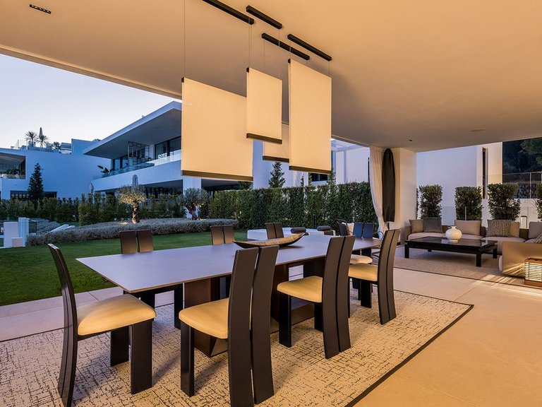 Villa for Sale in Marbella, Malaga 38