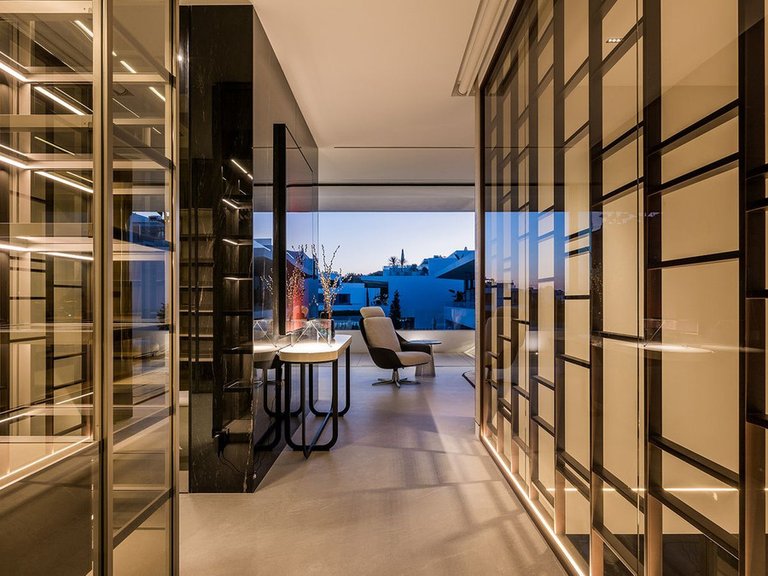 Villa for Sale in Marbella, Malaga 40