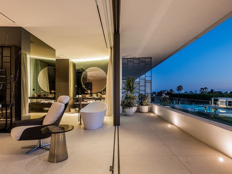 Villa for Sale in Marbella, Malaga 42