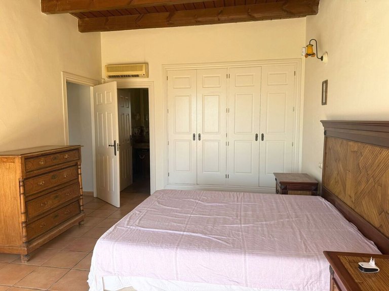 Apartment for Sale in Estepona, Malaga 10
