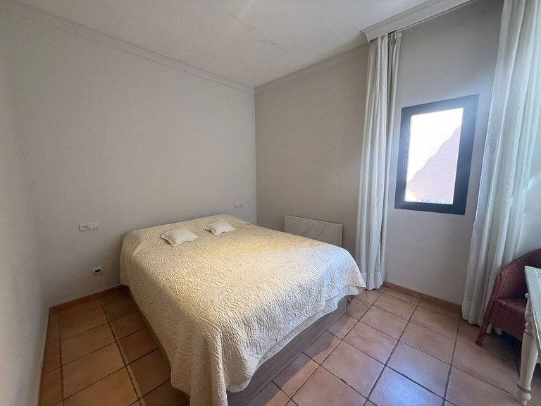 Apartment for Sale in Estepona, Malaga 13