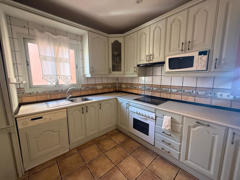 Apartment for Sale in Estepona, Malaga 14
