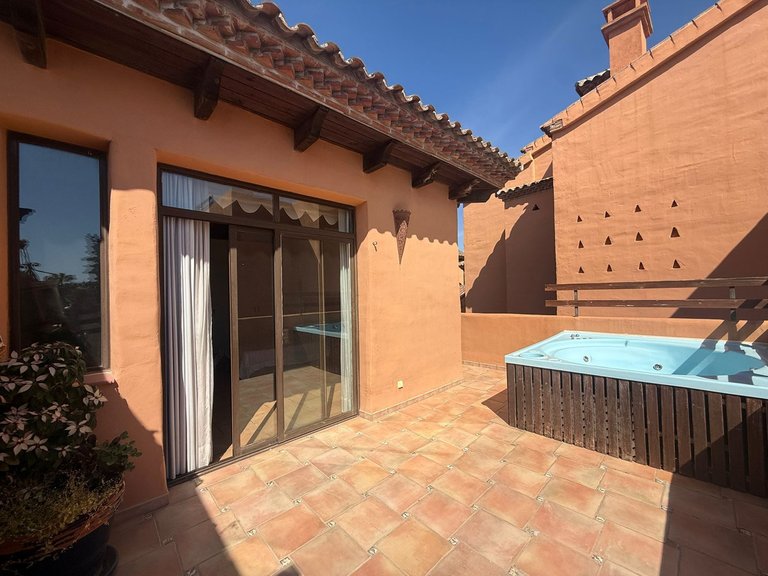 Apartment for Sale in Estepona, Malaga 17