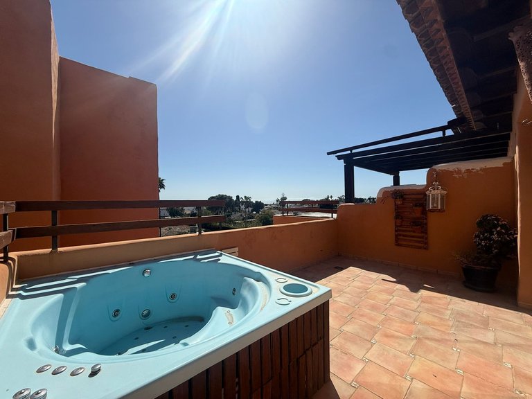 Apartment for Sale in Estepona, Malaga 2