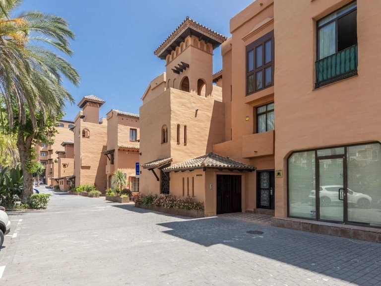Apartment for Sale in Estepona, Malaga 21