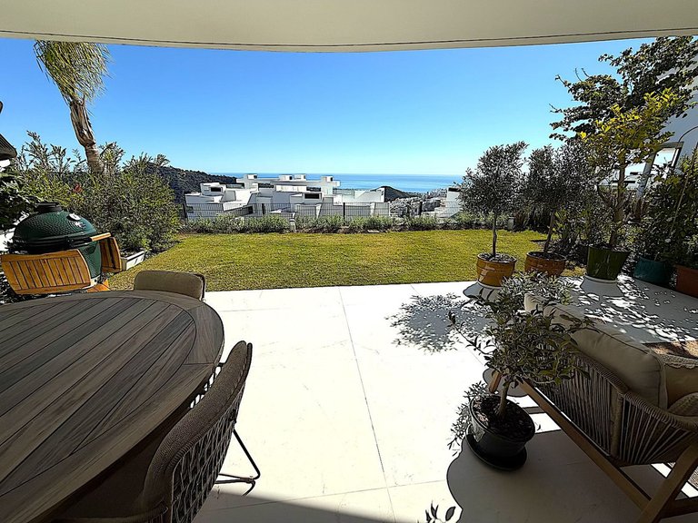 Apartment for Sale in Marbella, Malaga 25