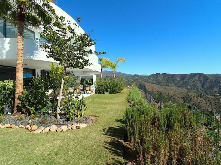 Apartment for Sale in Marbella, Malaga 41
