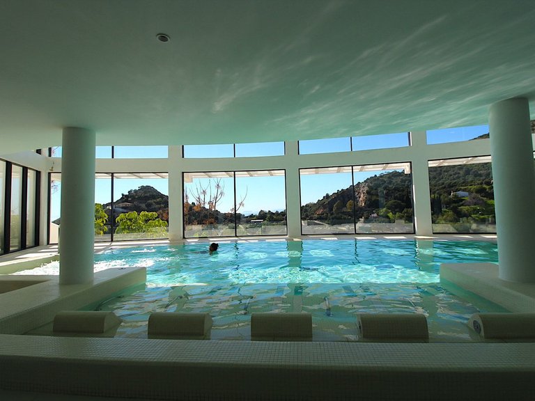 Apartment for Sale in Marbella, Malaga 54
