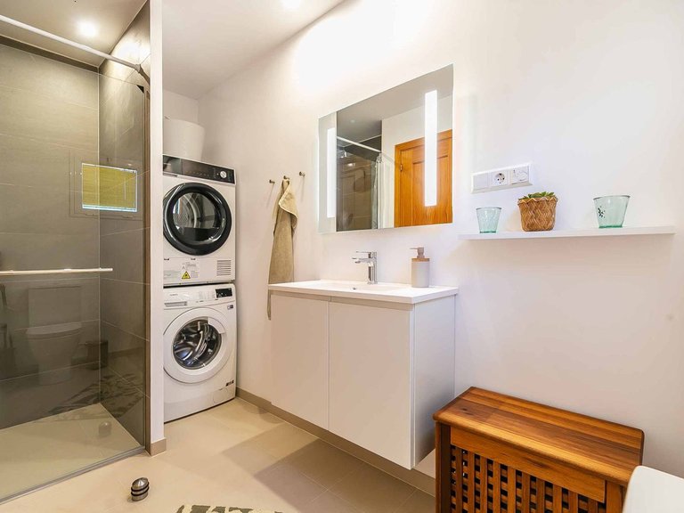 Apartment for Sale in Benalmadena, Malaga 11