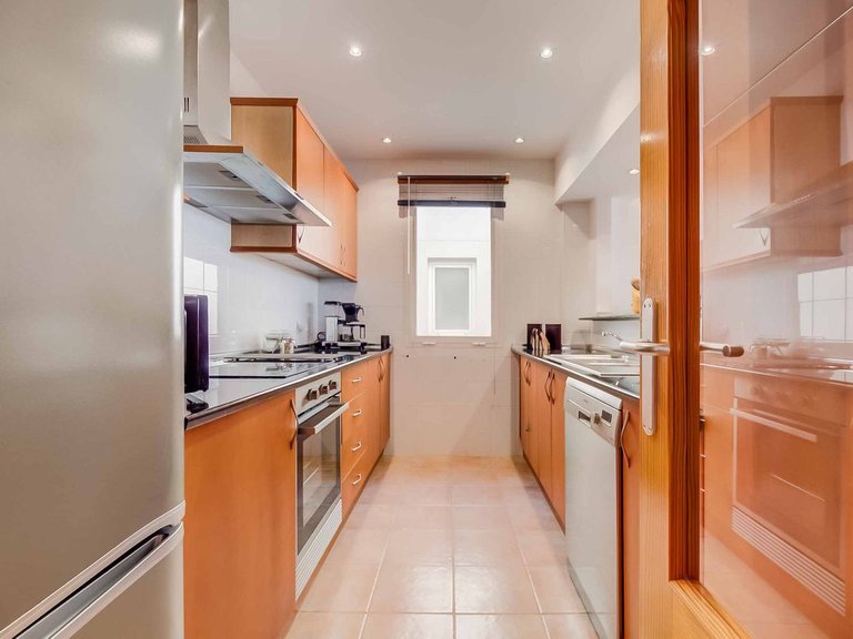Apartment for Sale in Benalmadena, Malaga 16