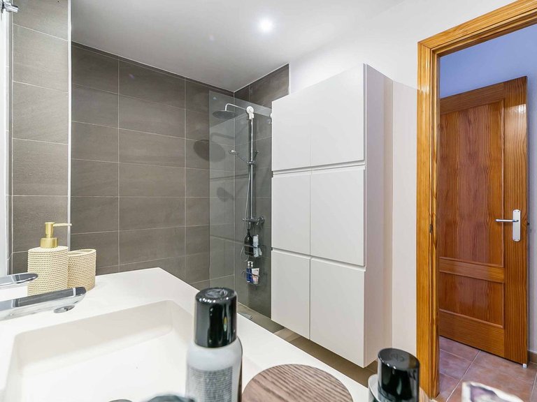 Apartment for Sale in Benalmadena, Malaga 39