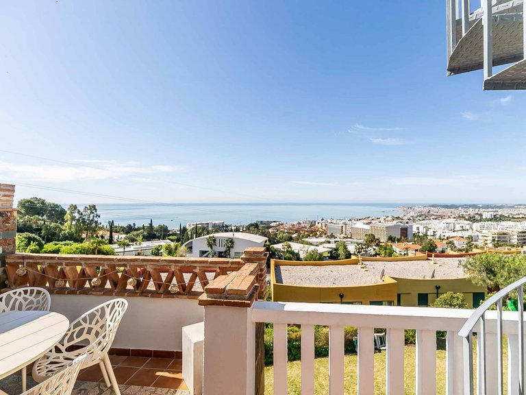 Apartment for Sale in Benalmadena, Malaga 42