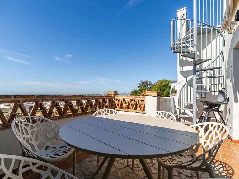 Apartment for Sale in Benalmadena, Malaga 43