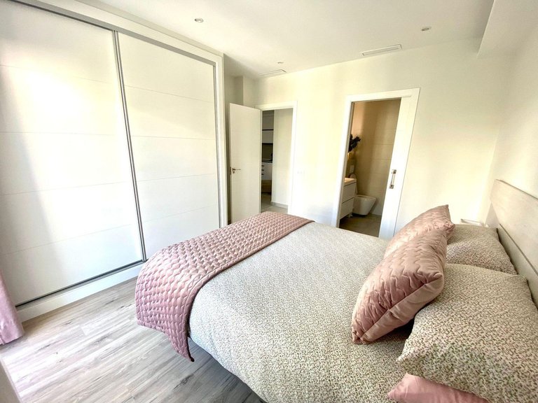 Apartment for Sale in Marbella, Malaga 16