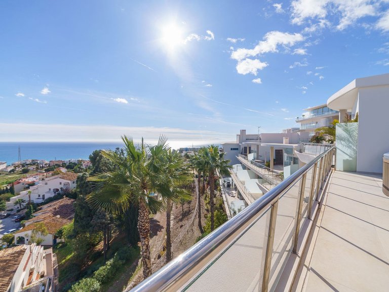 Apartment for Sale in Higueron, Malaga 14