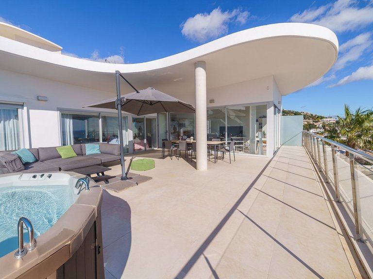Apartment for Sale in Higueron, Malaga 17