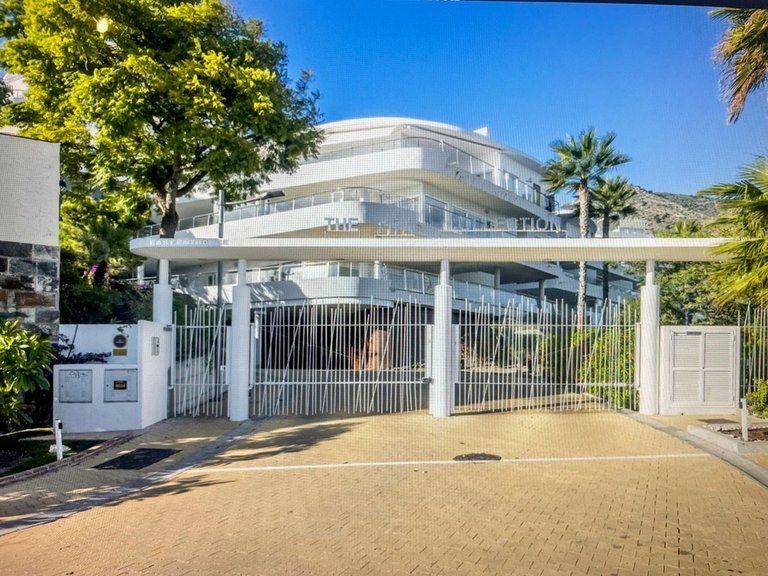 Apartment for Sale in Higueron, Malaga 47