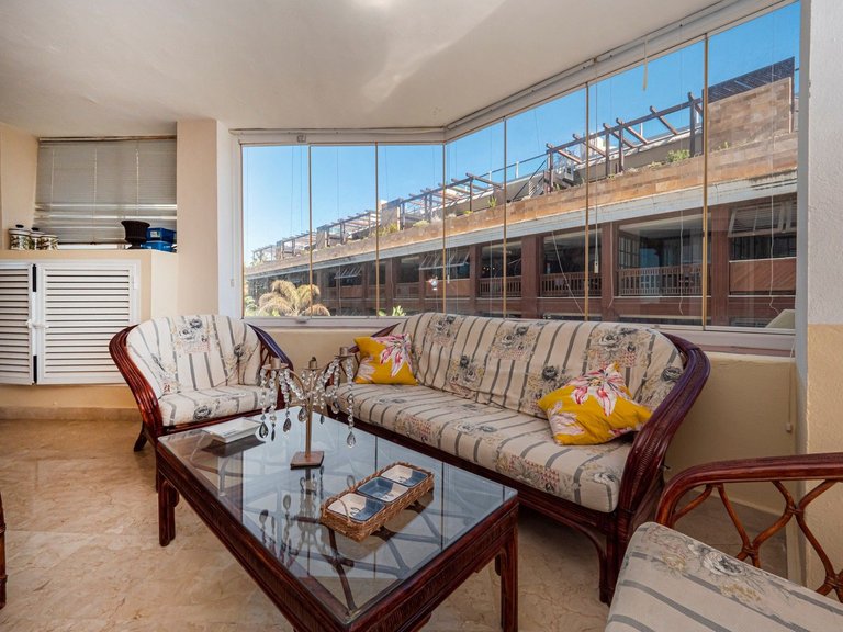 Apartment for Sale in Puerto Banús, Malaga 6
