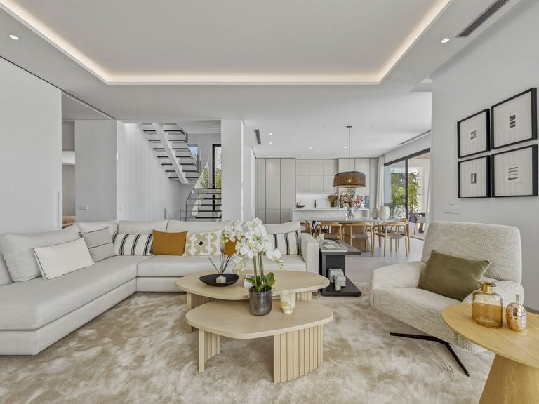 Villa for Sale in Marbella, Malaga 15