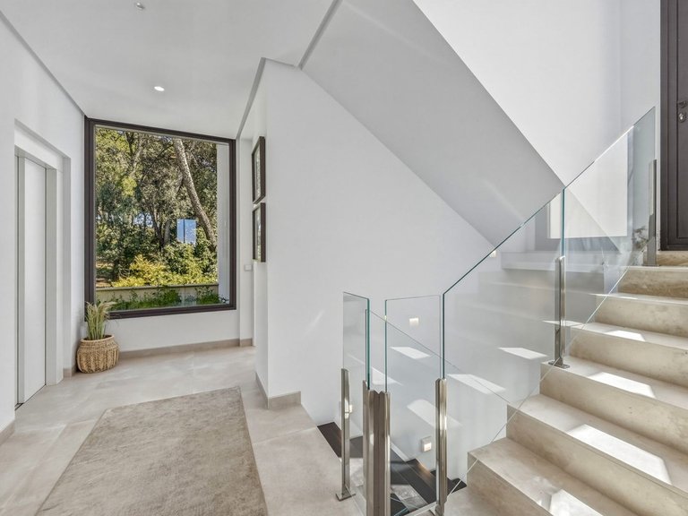 Villa for Sale in Marbella, Malaga 17