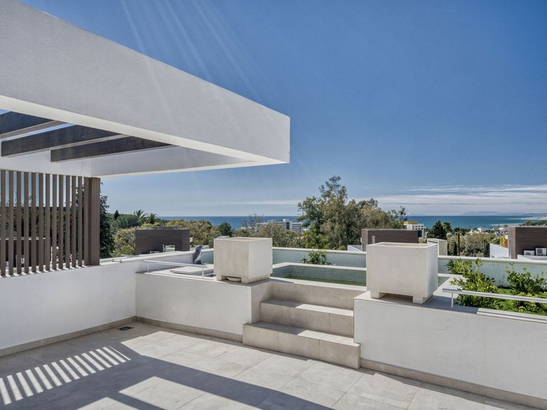 Villa for Sale in Marbella, Malaga 43