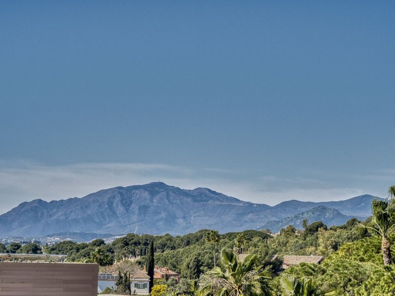 Villa for Sale in Marbella, Malaga 45