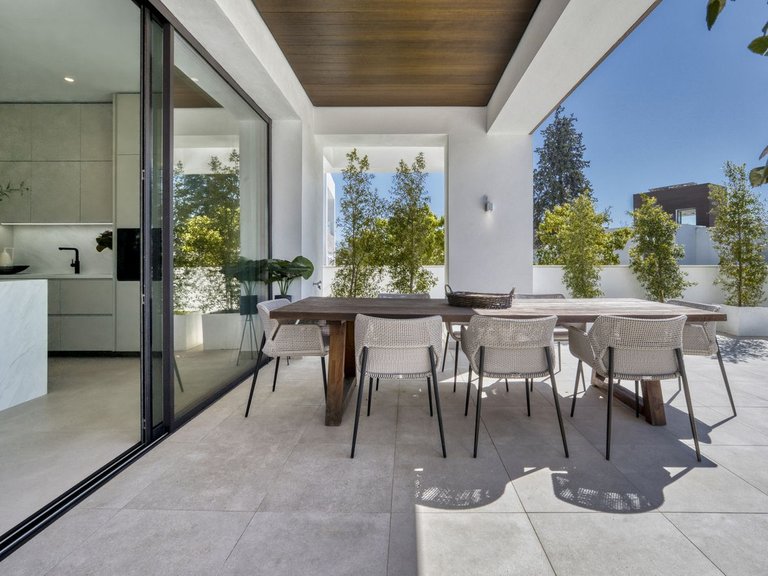 Villa for Sale in Marbella, Malaga 8