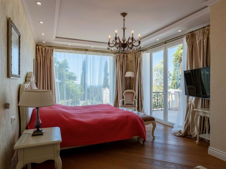 Villa for Sale in El Rosario, Malaga 30
