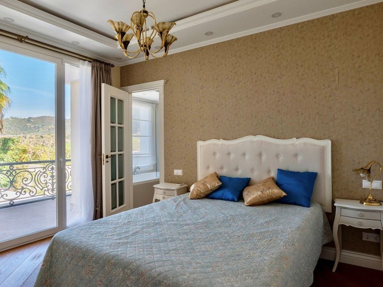 Villa for Sale in El Rosario, Malaga 37