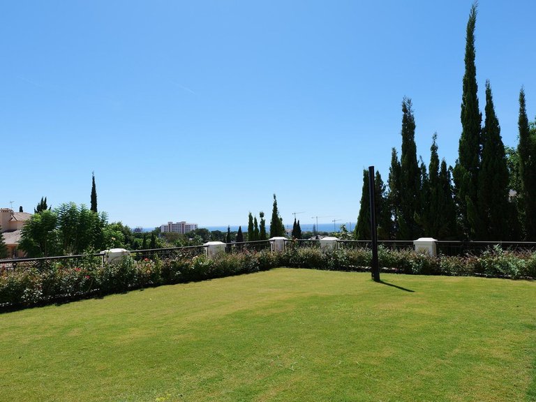 Villa for Sale in El Rosario, Malaga 45