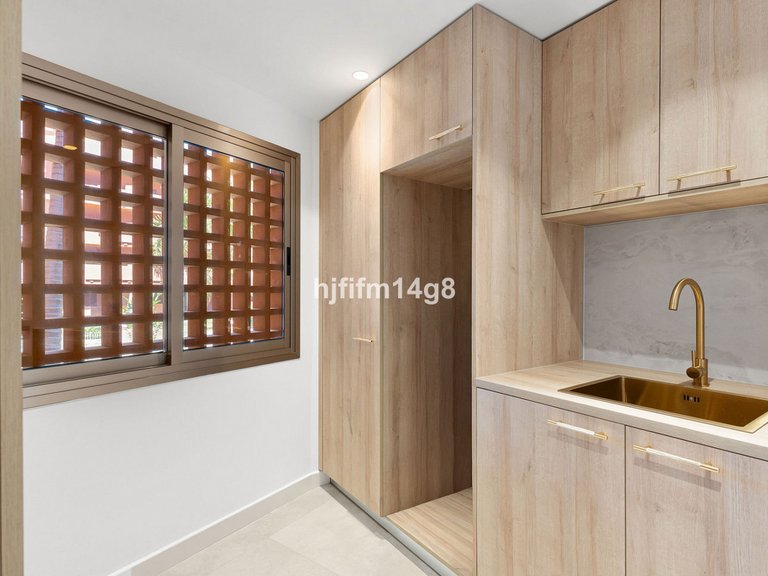 Apartment for Sale in Estepona, Malaga 31