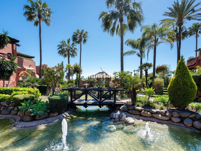 Apartment for Sale in Estepona, Malaga 42
