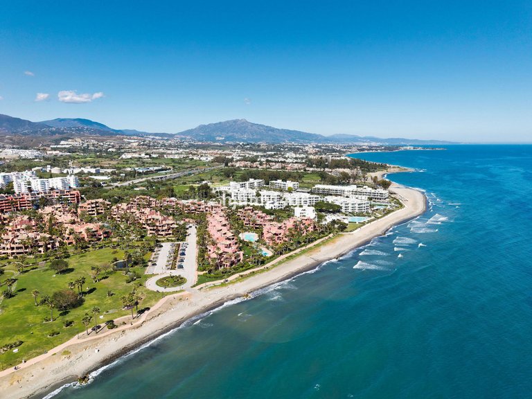 Apartment for Sale in Estepona, Malaga 46