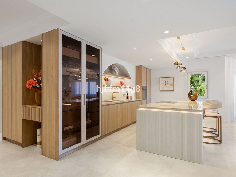 Apartment for Sale in Estepona, Malaga 7
