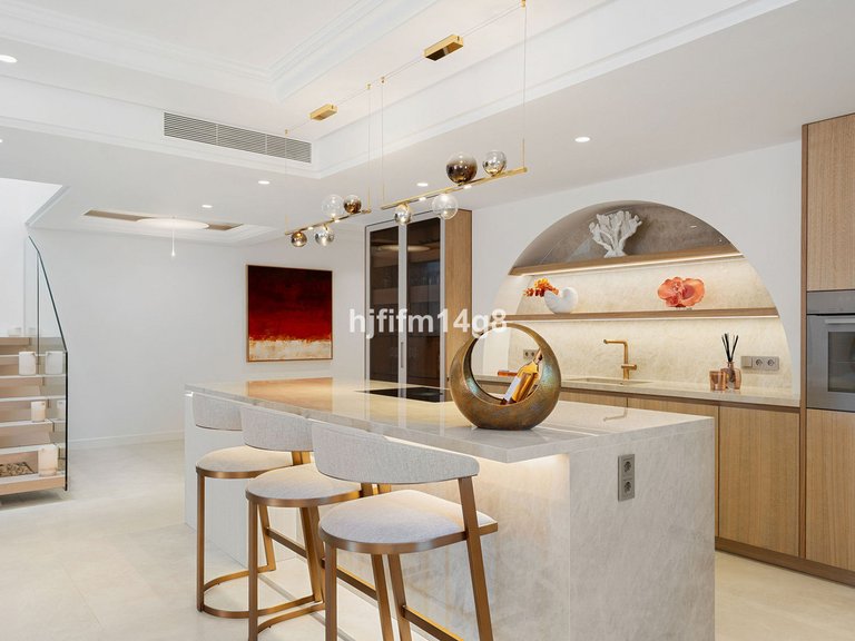 Apartment for Sale in Estepona, Malaga 8